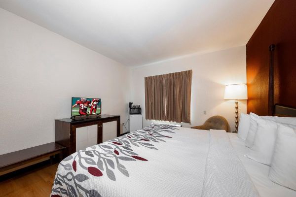 Hotel Red Roof Suites Biloxi